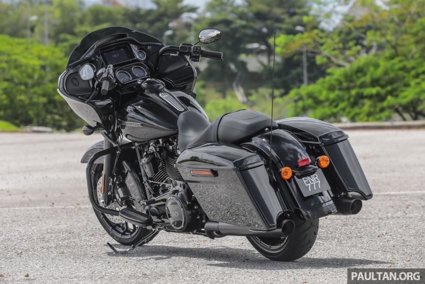 FIRST RIDE: Harley-Davidson Milwaukee 8 V-twin 958548