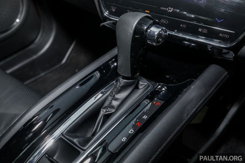 GALLERY: Honda HR-V RS with full-black interior 961612