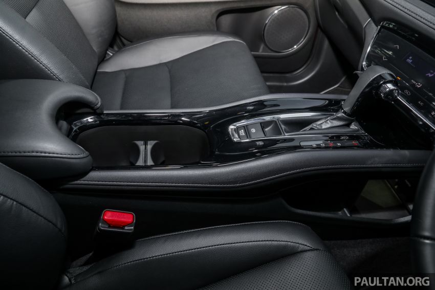 GALLERY: Honda HR-V RS with full-black interior 961614