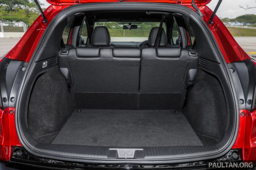 GALLERY: Honda HR-V RS with full-black interior 961510