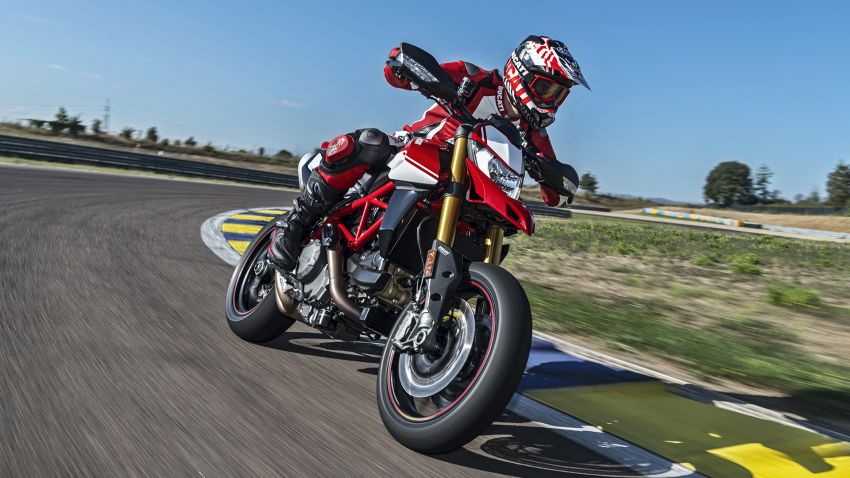 Ducati Hypermotard 950 Concept wins show prize 964101