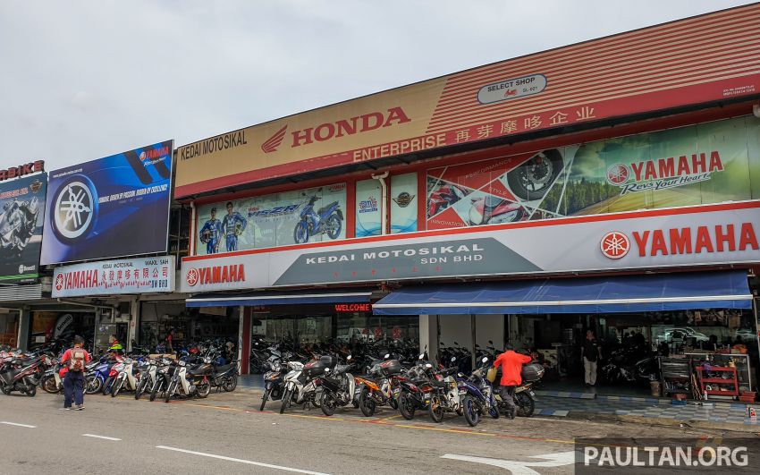 Harga motosikal berbeza antara kedai – kami lakukan tinjauan sendiri di sekitar Kuala Lumpur dan Selangor 961203
