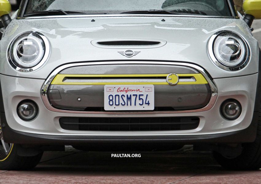 SPYSHOTS: MINI Cooper S E spotted without disguise 965346