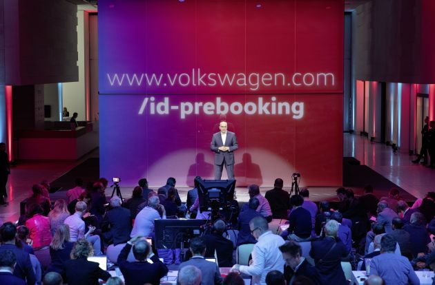 Volkswagen ID.3 open for pre-booking in Europe – electric hatch with up to 550 km range, from RM139k