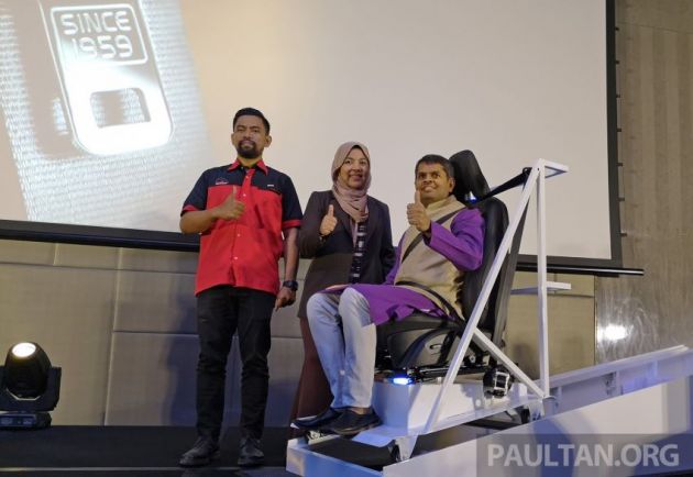 Volvo lancar kempen guna tali keledar keselamatan