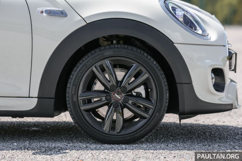 FIRST DRIVE: 2019 MINI Cooper S 3 Door, 5 Door LCI 970936