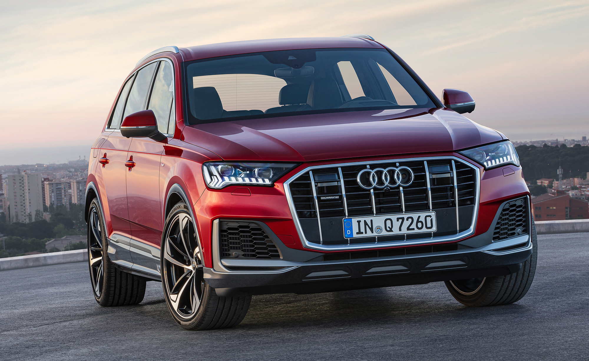 Audi's Q7 Is So Old It's Getting A Second Facelift