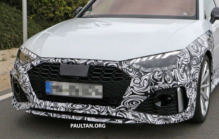 SPIED: Audi RS4 facelift to gain revised infotainment? 968258