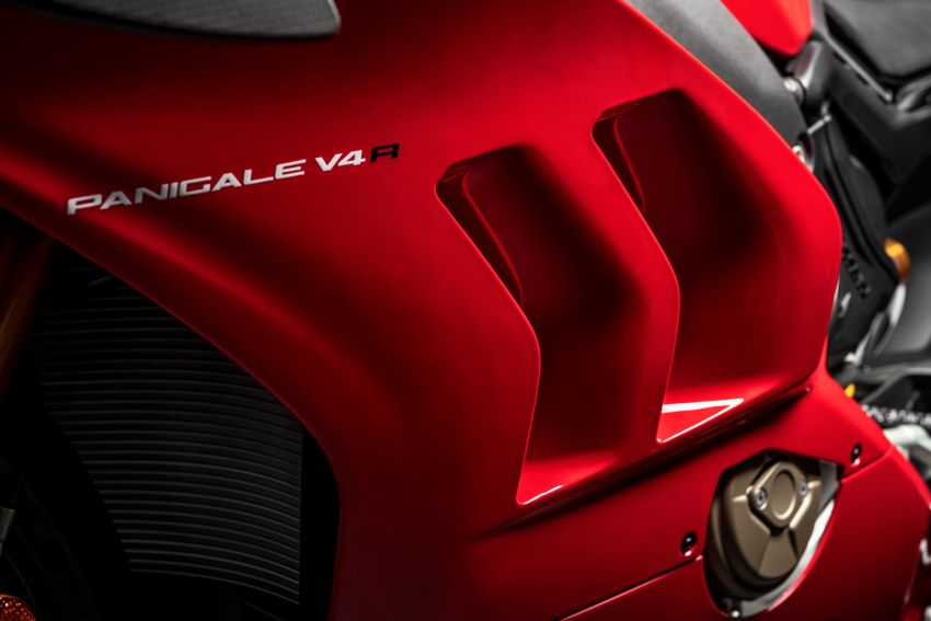Ducati Panigale V4 R – model boleh guna atas jalan biasa paling hampir dengan jentera lumba, RM299,900 976256