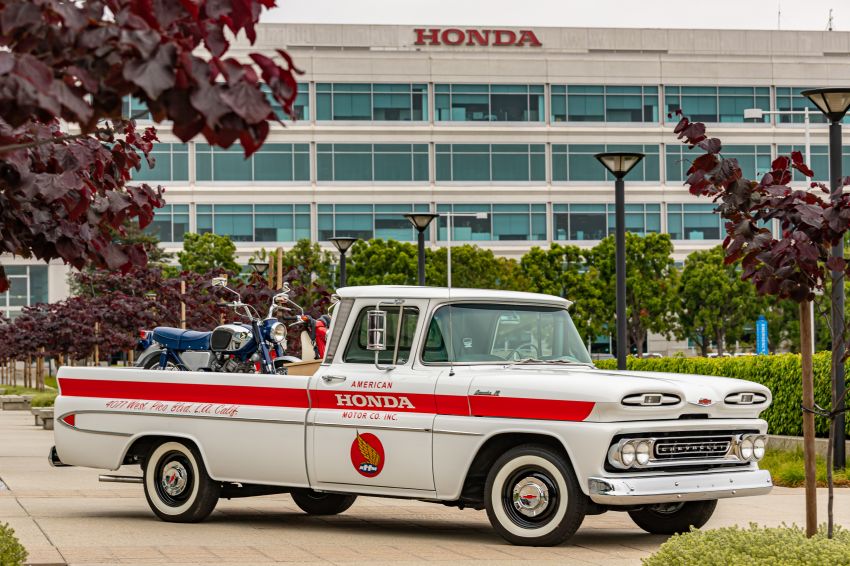 Honda baik pulih trak Chevrolet Apache 10 sempena ulang tahun ke-60 di Amerika Syarikat – tapi kenapa? 973872