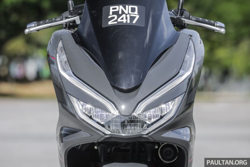 REVIEW: 2019 Honda PCX Hybrid and PCX 150 968601