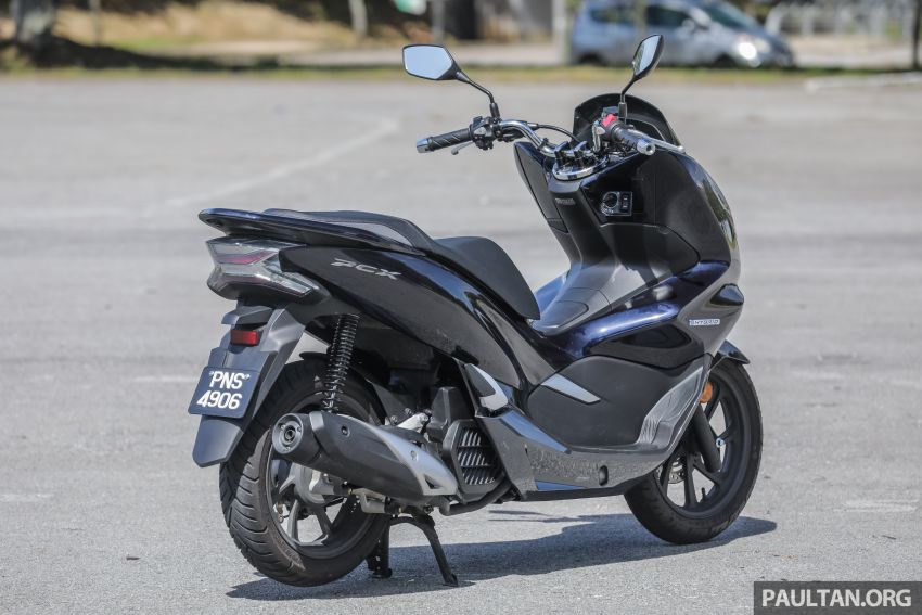 REVIEW: 2019 Honda PCX Hybrid and PCX 150 968649