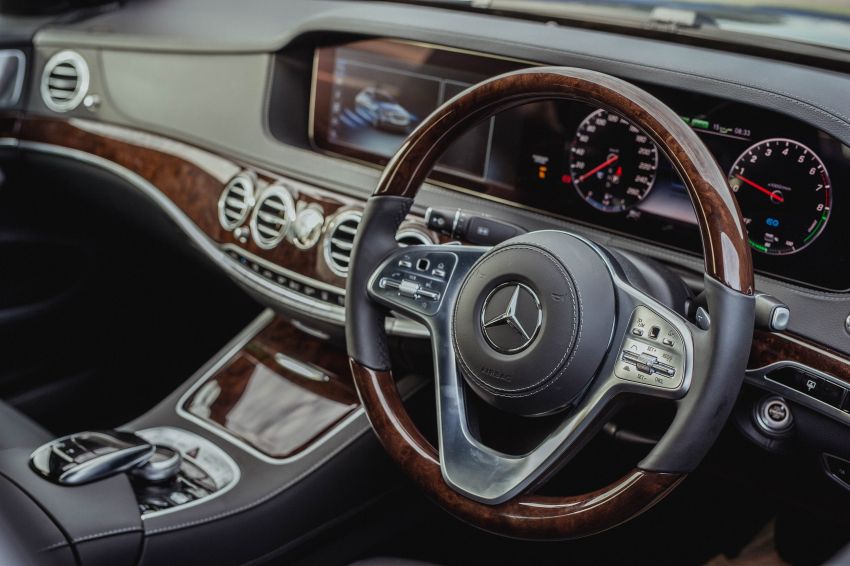 Mercedes-Benz S560e kini tiba di M’sia – 3.0L V6 plug-in hybrid, 469 hp/700 Nm, harga anggaran RM659k 971309