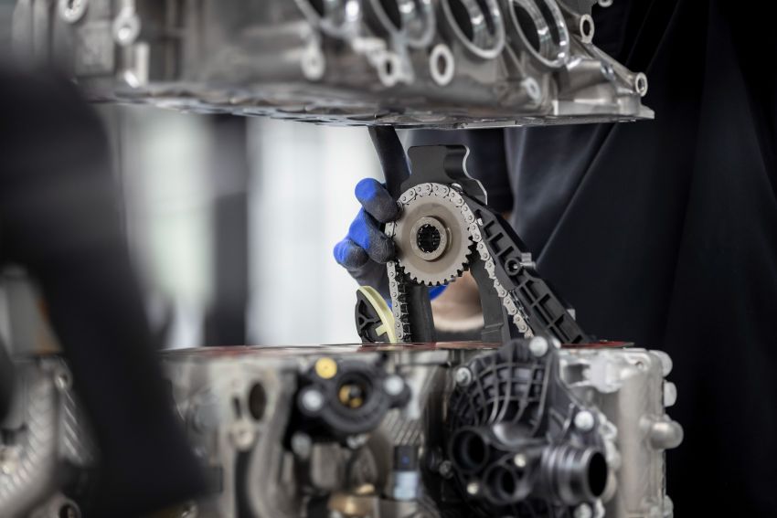 Mercedes-AMG hasilkan enjin empat silinder turbo paling berkuasa di dunia dengan 416 hp, 500 Nm tork 969468