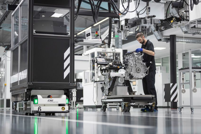 Mercedes-AMG hasilkan enjin empat silinder turbo paling berkuasa di dunia dengan 416 hp, 500 Nm tork 969470