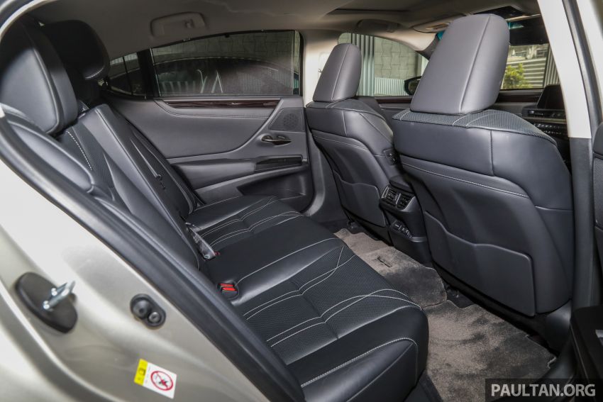 GALLERY: New Lexus ES 250 Luxury – CBU, RM333k 980351