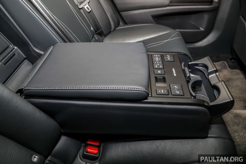 GALLERY: New Lexus ES 250 Luxury – CBU, RM333k 980355
