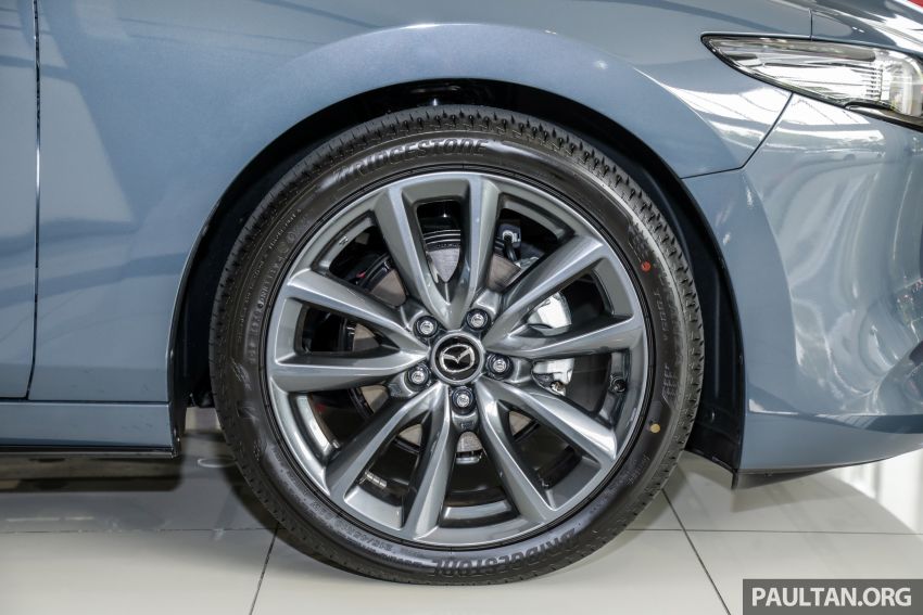 2019 Mazda 3 arrives at Malaysian showroom – 1.5L Sedan, 2.0L Hatchback High Plus; price from RM140k 982089