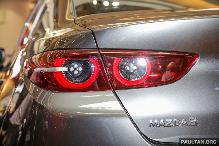 2019 Mazda 3 launched in Malaysia – hatchback and sedan; three variants; price from RM140k to RM160k 987371