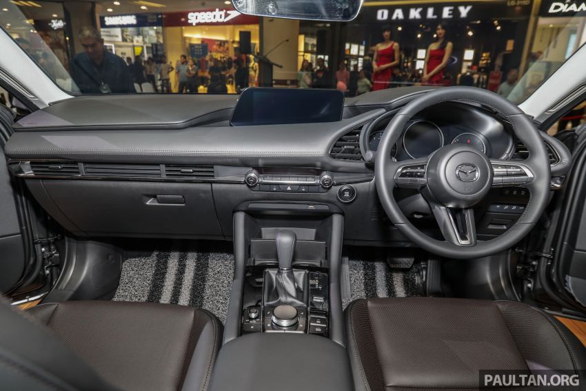 2019 Mazda 3 launched in Malaysia – hatchback and sedan; three variants; price from RM140k to RM160k 987384