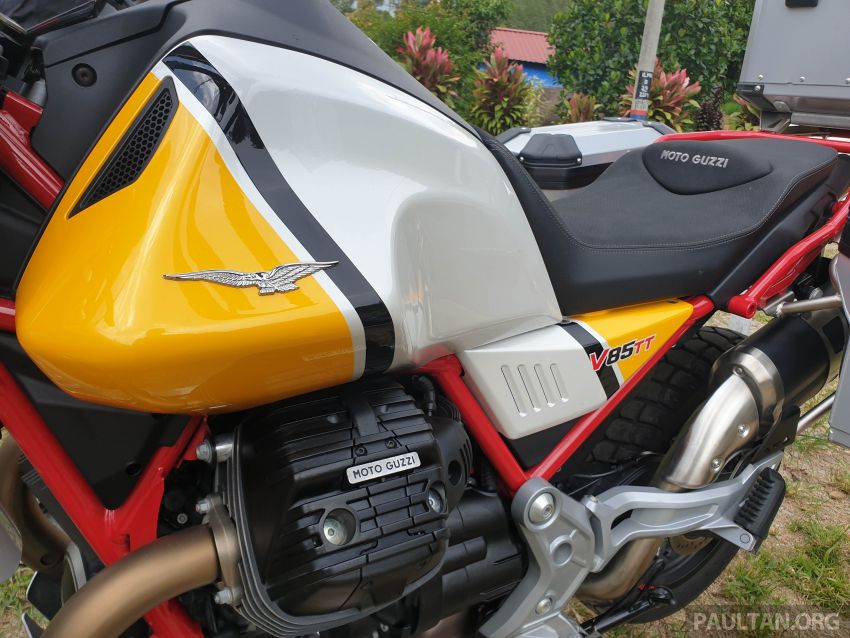Moto Guzzi V85 TT 2019 tiba di Malaysia – dari RM88k 979651