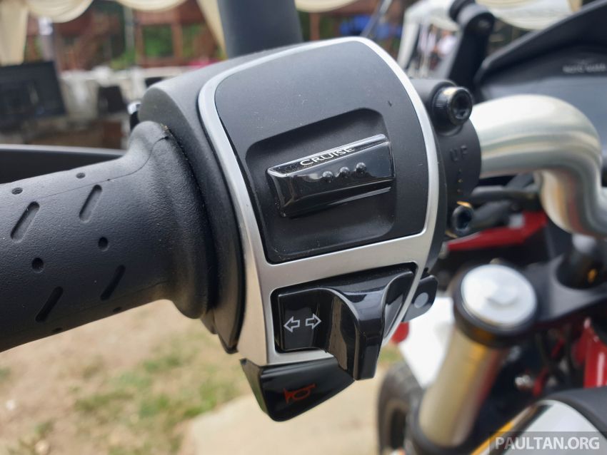 Moto Guzzi V85 TT 2019 tiba di Malaysia – dari RM88k 979660