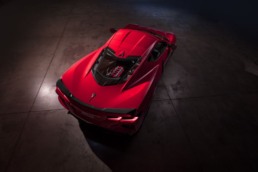 C8 Chevrolet Corvette Stingray goes mid-engined with 495 hp 6.2 litre NA V8, DCT, 0-100 km/h under 3 secs 989270