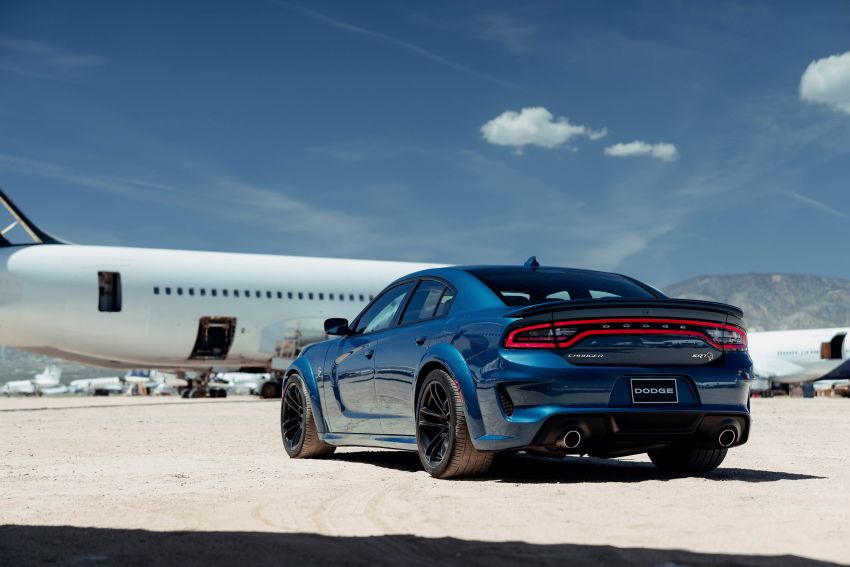 2020 Dodge Charger update includes a widebody kit 979436