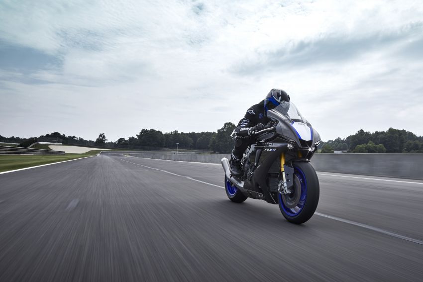 2020 Yamaha YZF-R1 and YZF-R1M revealed 985734