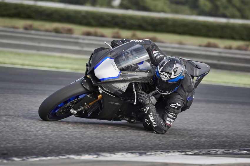 2020 Yamaha YZF-R1 and YZF-R1M revealed 985737