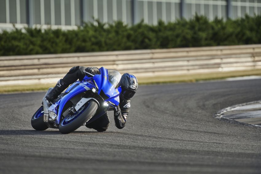 2020 Yamaha YZF-R1 and YZF-R1M revealed 985725