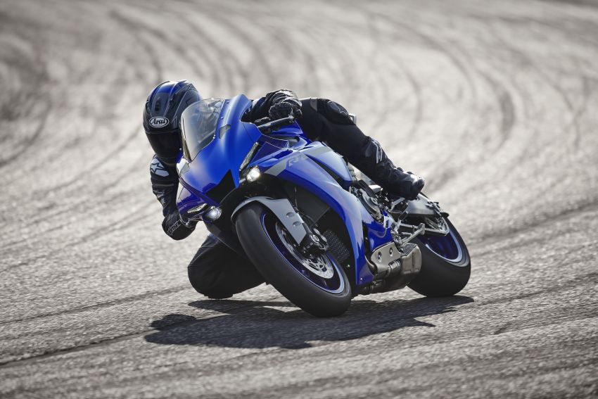 2020 Yamaha YZF-R1 and YZF-R1M revealed 985726