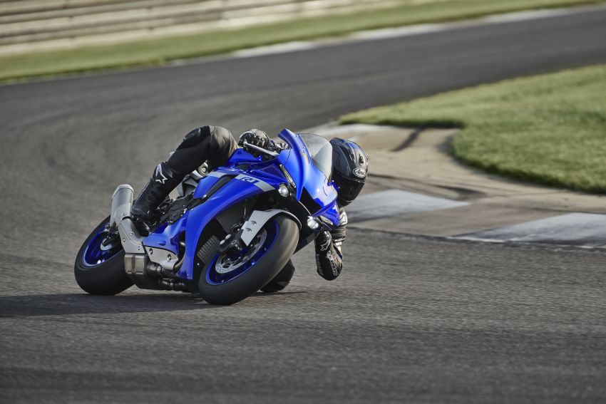 2020 Yamaha YZF-R1 and YZF-R1M revealed 985732