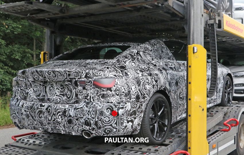 SPYSHOTS: Next BMW 4 Series coupe seen in public 985693