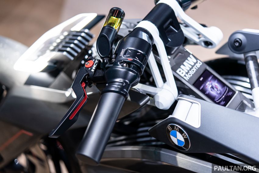 GALLERY: 2019 BMW Motorrad Vision DC Roadster 979334