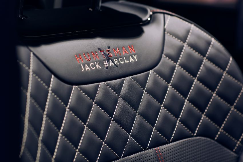 Bentley Bentayga Huntsman edition debuts – each purchase comes with a bespoke Huntsman jacket! 980967