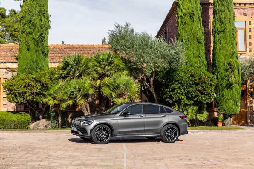 Mercedes-AMG GLC43, GLC43 Coupe facelifts debut – 3.0L twin-turbo V6 with 385 hp; 0-100 km/h in 4.9s 987544