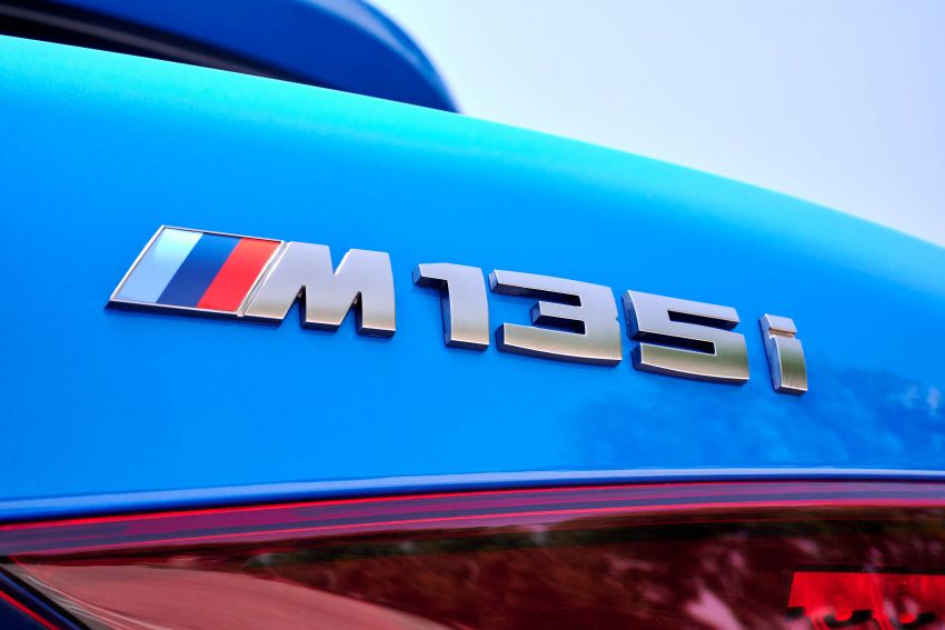 GALERI: BMW 1 Series F40 – M135i, 118d Sport Line 989022