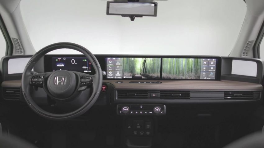 Honda e  shows off its dual 12.3-inch touchscreens 995752