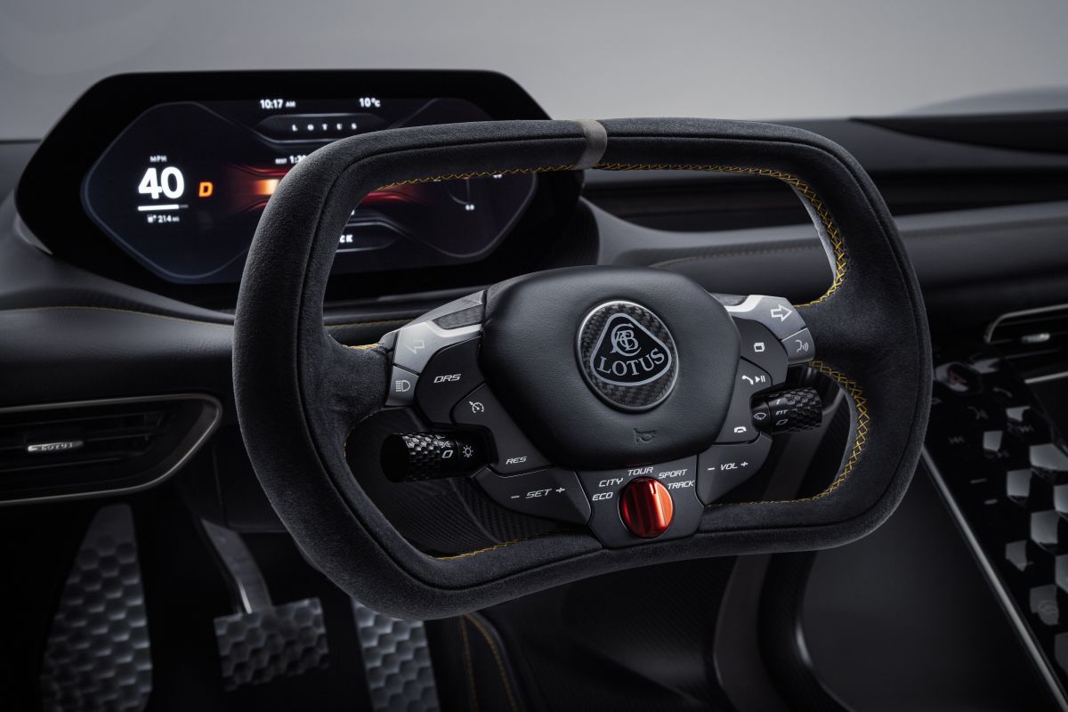 Lotus Evija hypercar debuts – 2,000 PS and 1,700 Nm, electric AWD, 0-300 km/h in less than nine seconds!