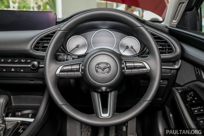 Mazda 3 2019 tiba di bilik pameran Malaysia – 1.5L Sedan dan 2.0L hatchback High Plus, bermula RM140k Image #982241