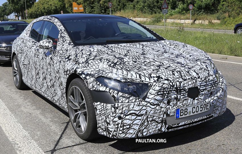 SPYSHOTS: Mercedes-Benz EQS seen road-testing 993565