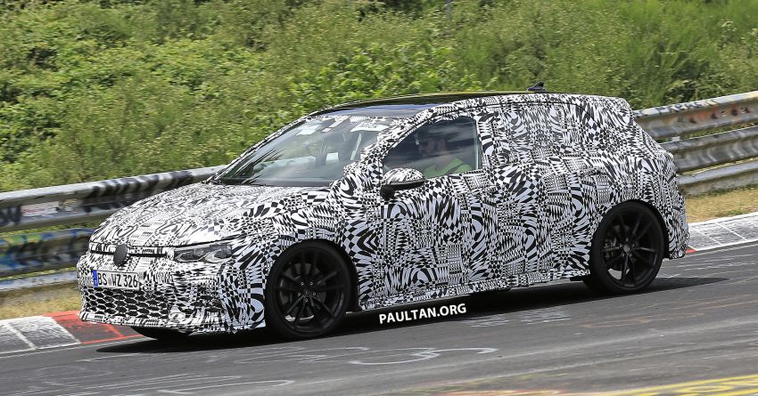 SPIED: Volkswagen Golf GTI Mk8 seen – to get 300 hp? 986509