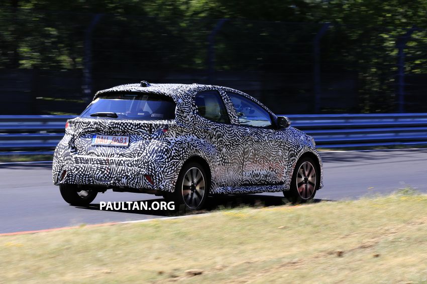 SPYSHOTS: Next-gen Toyota Yaris for Europe spotted 986403