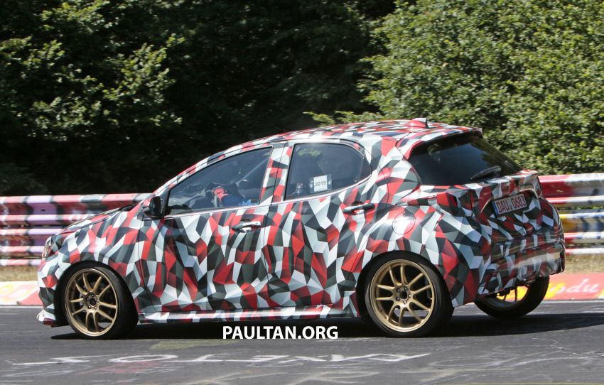 SPYSHOTS: Next-gen Toyota Yaris for Europe spotted 986436