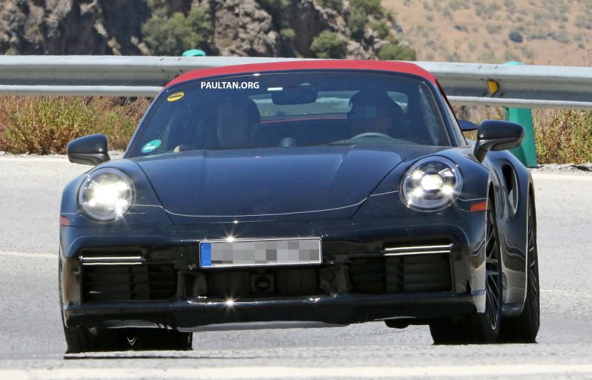 SPIED: Porsche 992 Turbo Cabrio seen testing again 989619