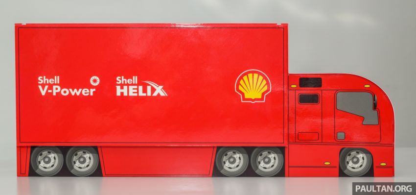 Shell launches a new eight-model Ferrari car collection 980585