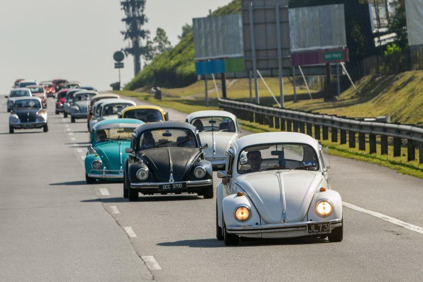Volkswagen Beetle, An Iconic Gathering – farewell party to an automotive icon sees 405 Beetles gathered 985465
