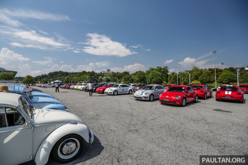 Perhimpunan “selamat tinggal” Volkswagen Beetle kumpulkan 405 unit model ikonik di Putrajaya 985605