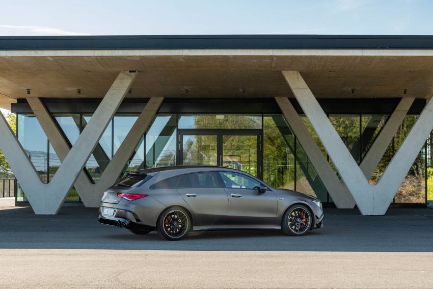 X118 Mercedes-AMG CLA45 4Matic+ Shooting Brake debuts – up to 416 hp, zero to 100 km/h in 4 seconds 986838